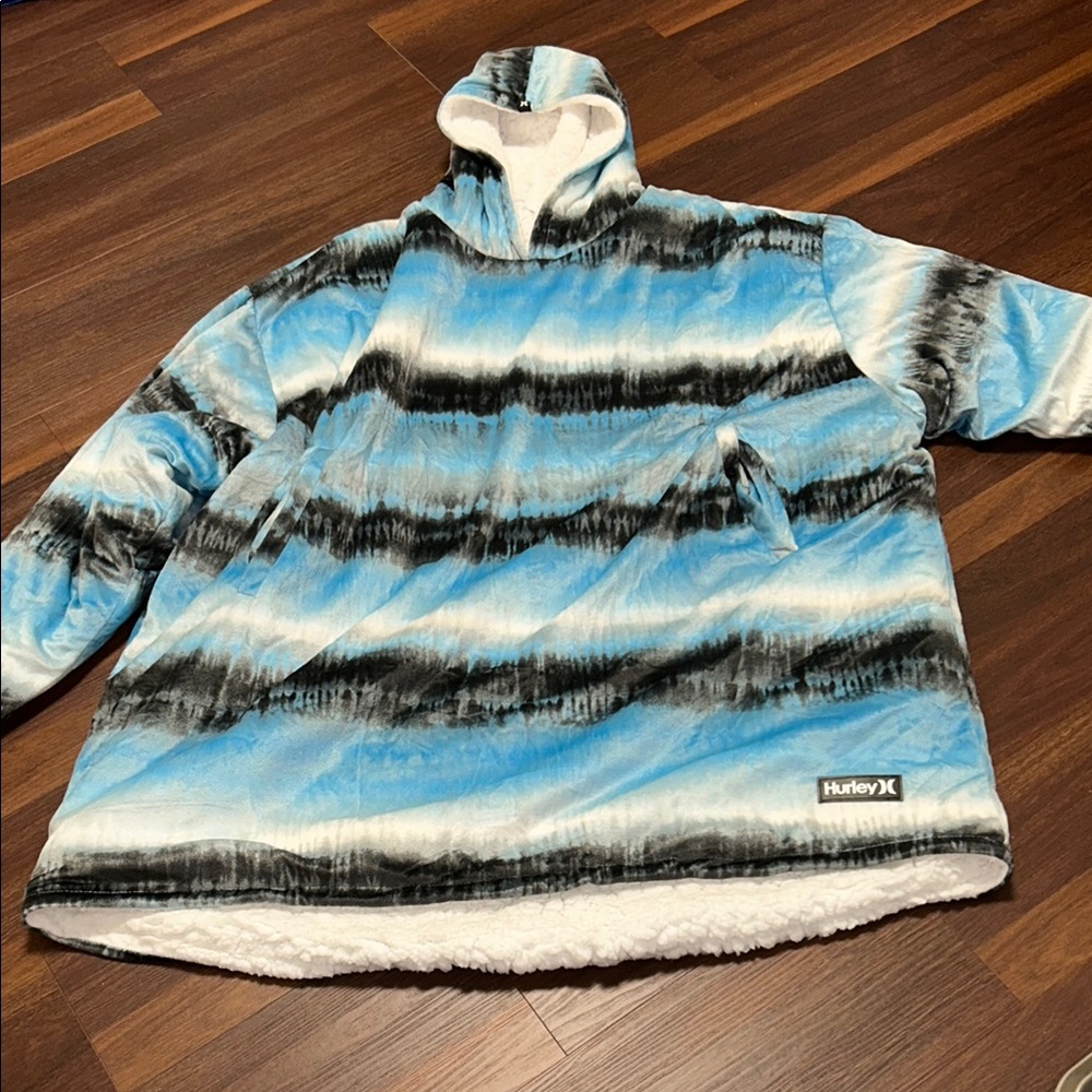 Hurley Sherpa Fleece Poncho Wearable Blanket Hoodie Unisex Oversize Pullover NEW